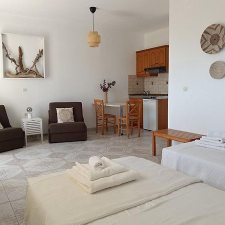 Studios Fokia Beach Amoopi Exterior photo