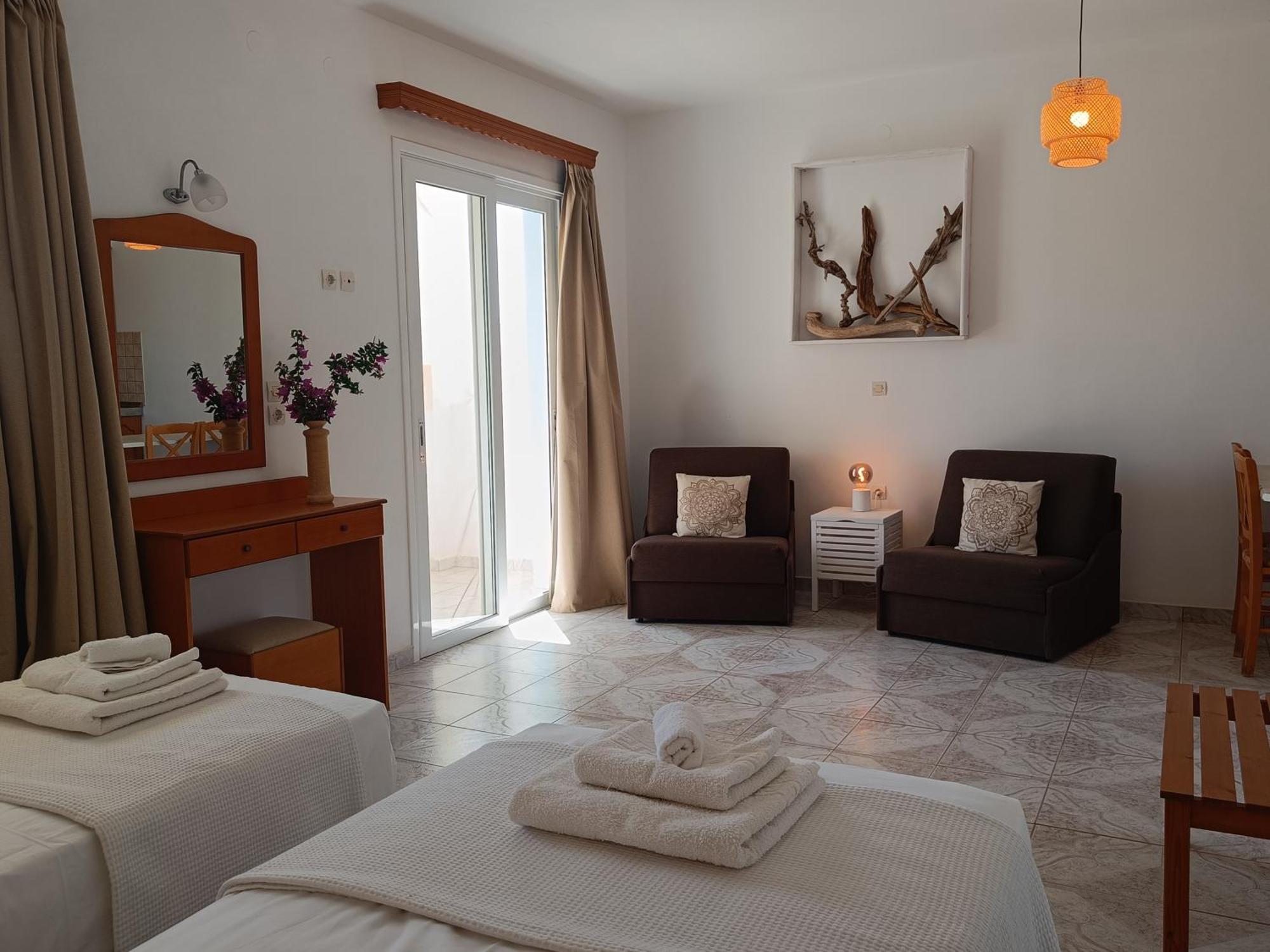 Studios Fokia Beach Amoopi Exterior photo